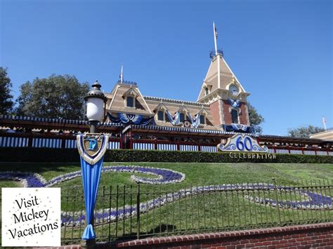 Disneyland Resorts: Stay and Play in the Magic Kingdom